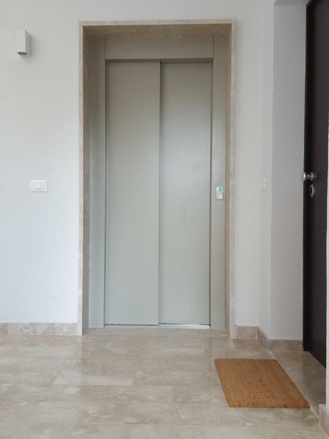 Residence Whitaker  Marsala Bagian luar foto